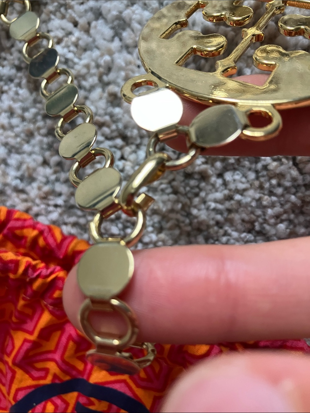 Tory Burch Riva Gold Logo Chain Belt - Picture 4 of 5